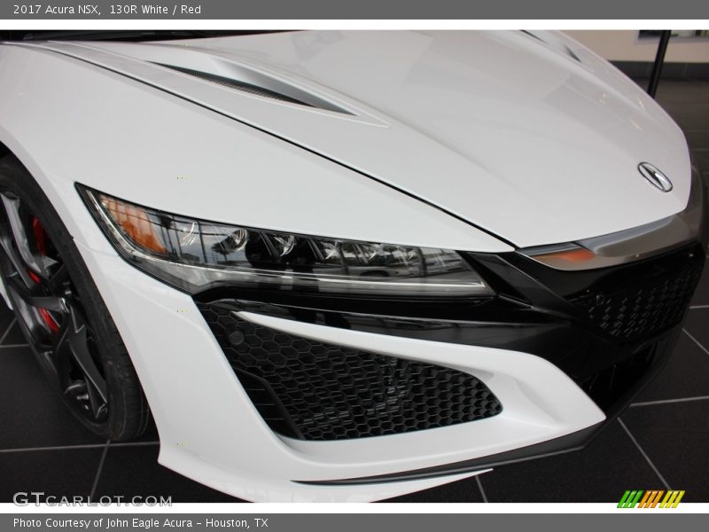 130R White / Red 2017 Acura NSX