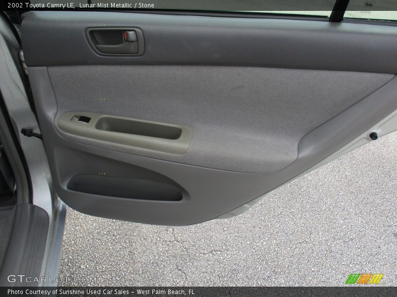 Lunar Mist Metallic / Stone 2002 Toyota Camry LE