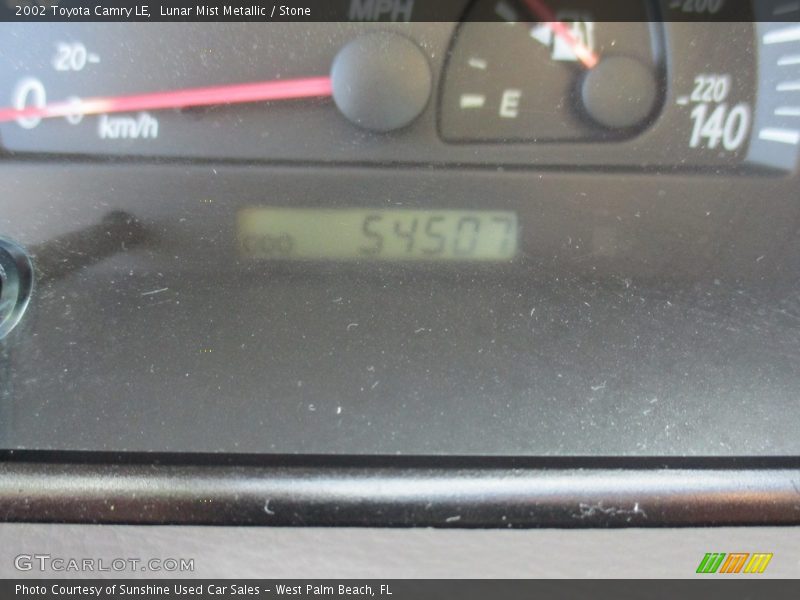 Lunar Mist Metallic / Stone 2002 Toyota Camry LE