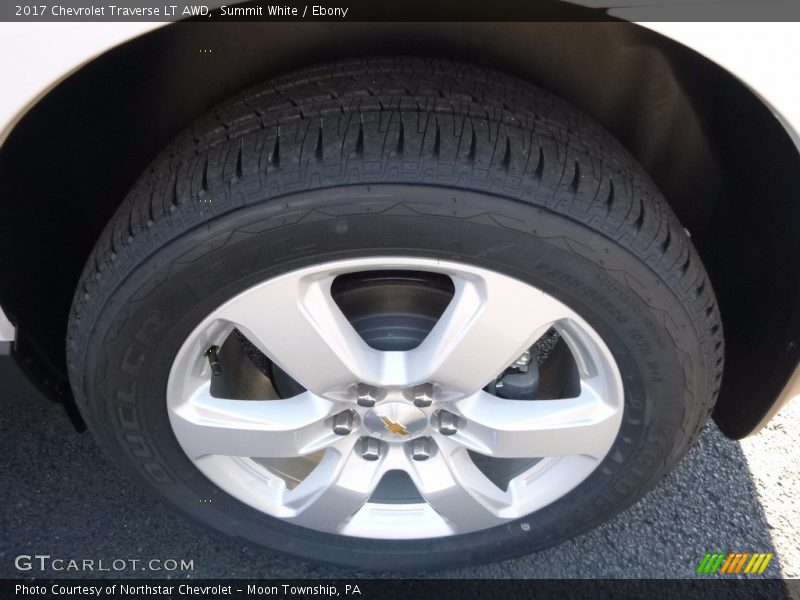Summit White / Ebony 2017 Chevrolet Traverse LT AWD