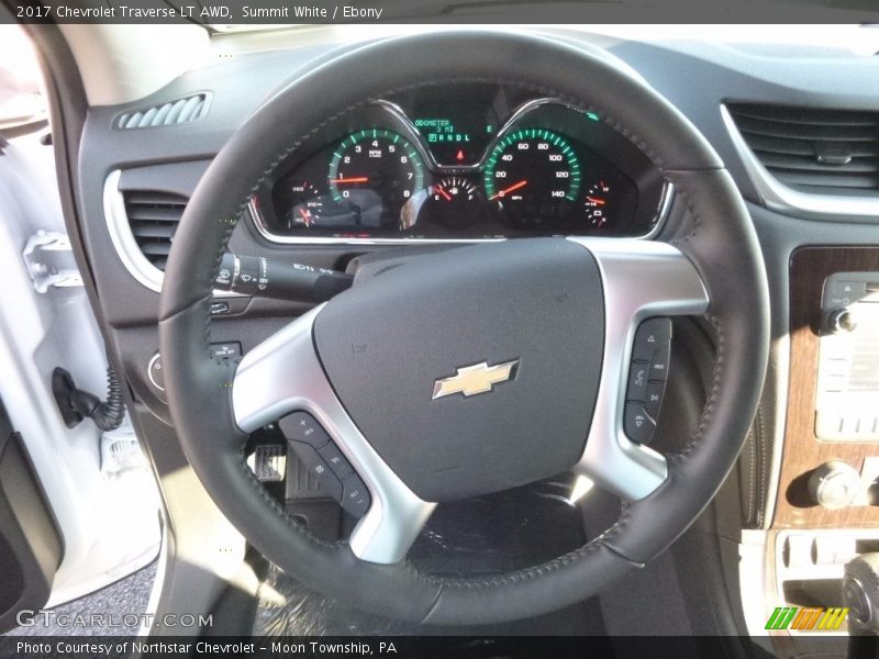 Summit White / Ebony 2017 Chevrolet Traverse LT AWD