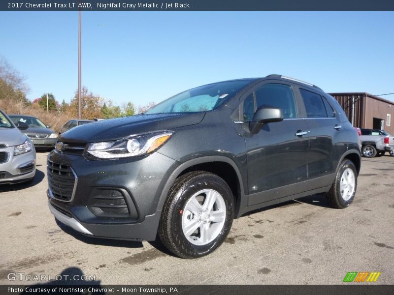 Front 3/4 View of 2017 Trax LT AWD