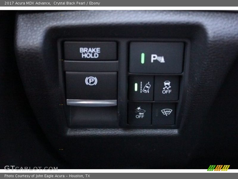 Controls of 2017 MDX Advance