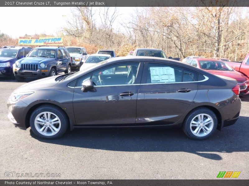 Tungsten Metallic / Jet Black 2017 Chevrolet Cruze LT