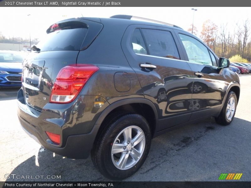 Nightfall Gray Metallic / Jet Black 2017 Chevrolet Trax LT AWD