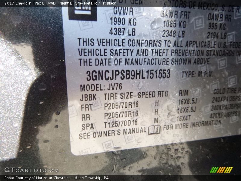 Nightfall Gray Metallic / Jet Black 2017 Chevrolet Trax LT AWD