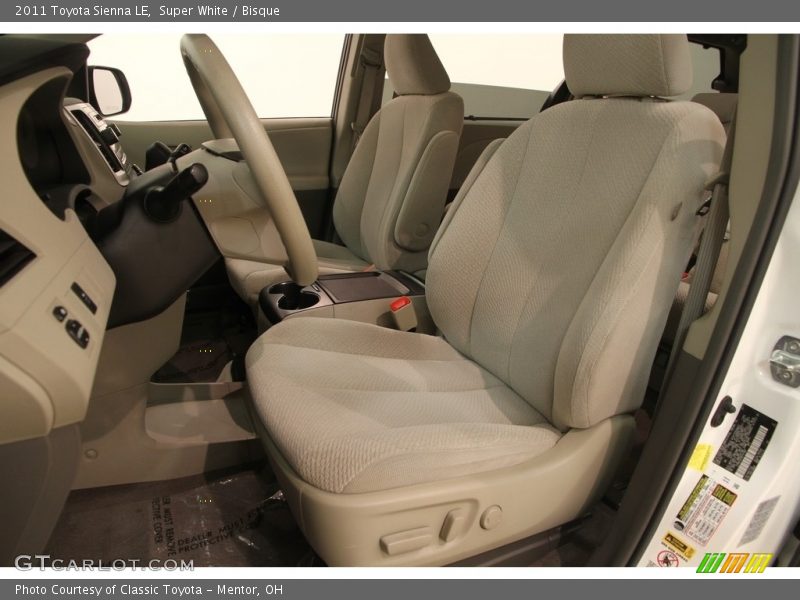 Super White / Bisque 2011 Toyota Sienna LE
