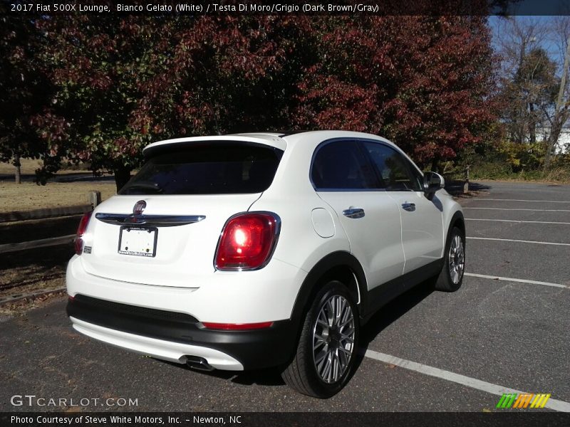 Bianco Gelato (White) / Testa Di Moro/Grigio (Dark Brown/Gray) 2017 Fiat 500X Lounge