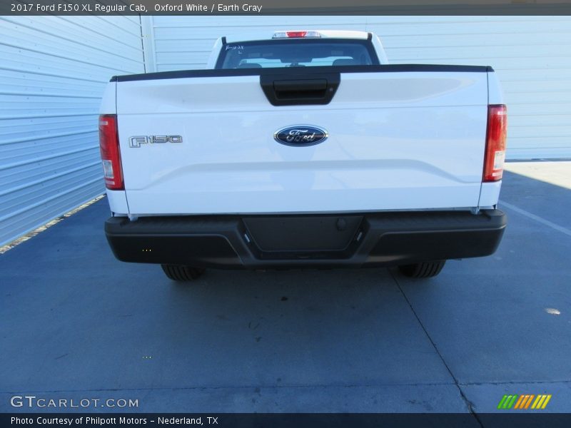 Oxford White / Earth Gray 2017 Ford F150 XL Regular Cab