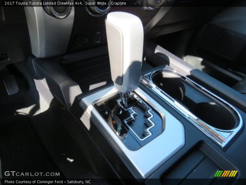 Super White / Graphite 2017 Toyota Tundra Limited CrewMax 4x4