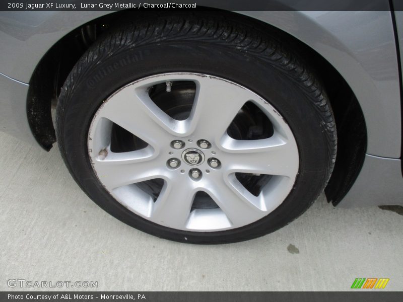 Lunar Grey Metallic / Charcoal/Charcoal 2009 Jaguar XF Luxury