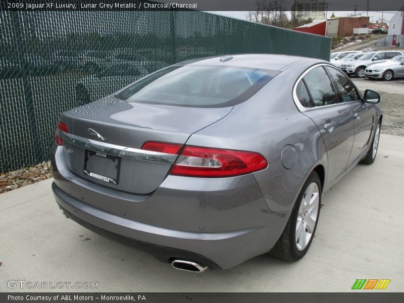 Lunar Grey Metallic / Charcoal/Charcoal 2009 Jaguar XF Luxury
