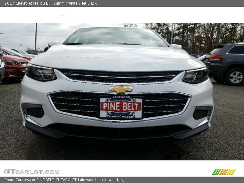 Summit White / Jet Black 2017 Chevrolet Malibu LT