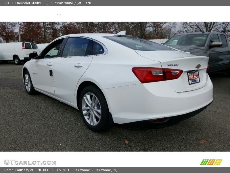 Summit White / Jet Black 2017 Chevrolet Malibu LT