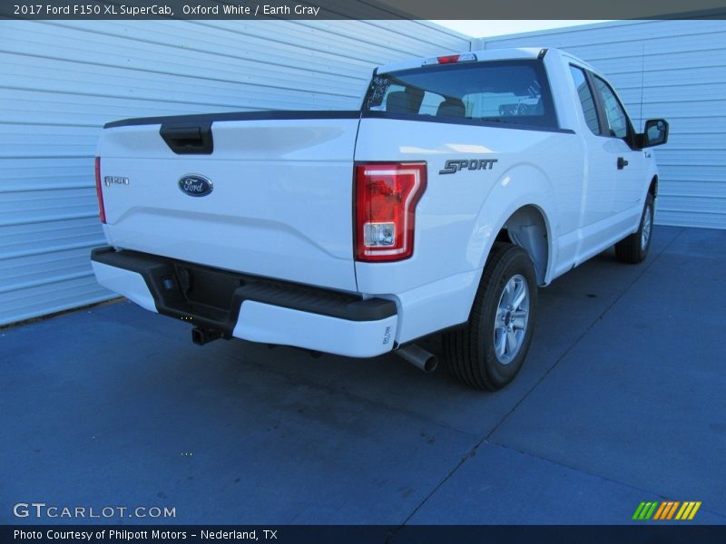 Oxford White / Earth Gray 2017 Ford F150 XL SuperCab