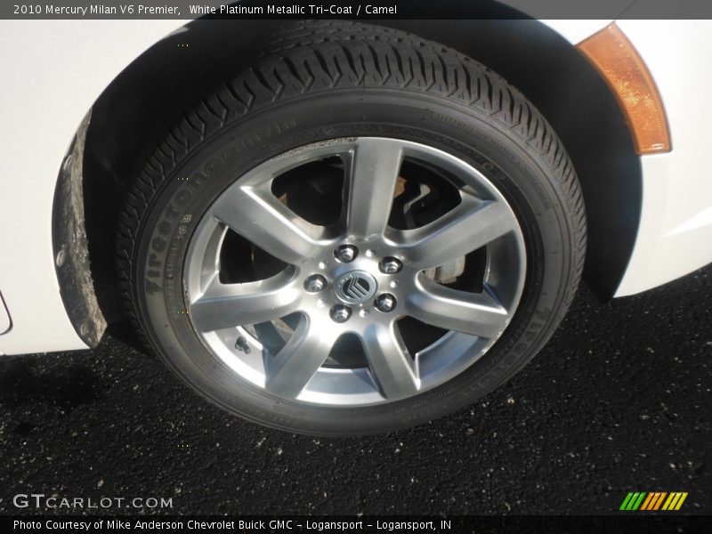 White Platinum Metallic Tri-Coat / Camel 2010 Mercury Milan V6 Premier