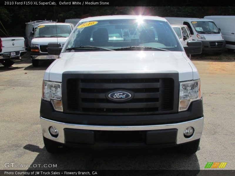 Oxford White / Medium Stone 2010 Ford F150 XL SuperCab