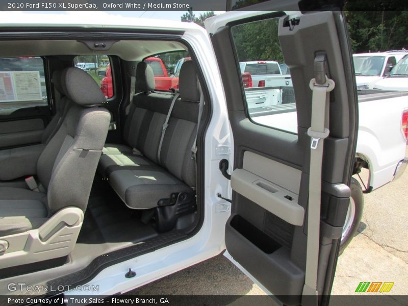 Oxford White / Medium Stone 2010 Ford F150 XL SuperCab