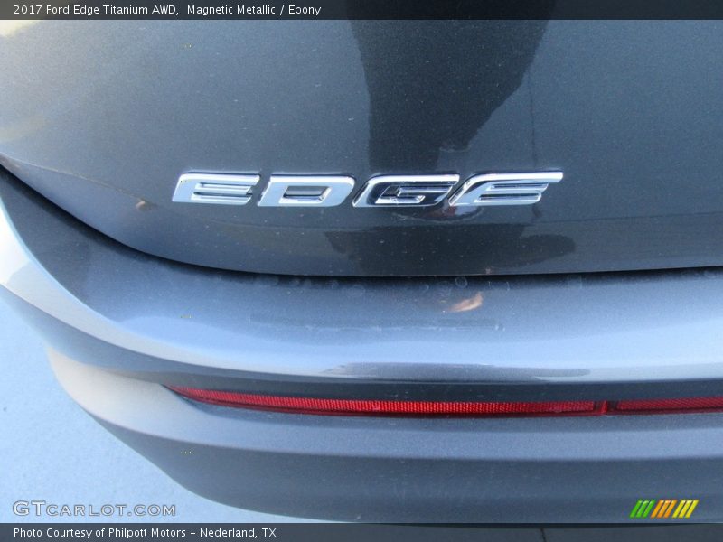  2017 Edge Titanium AWD Logo