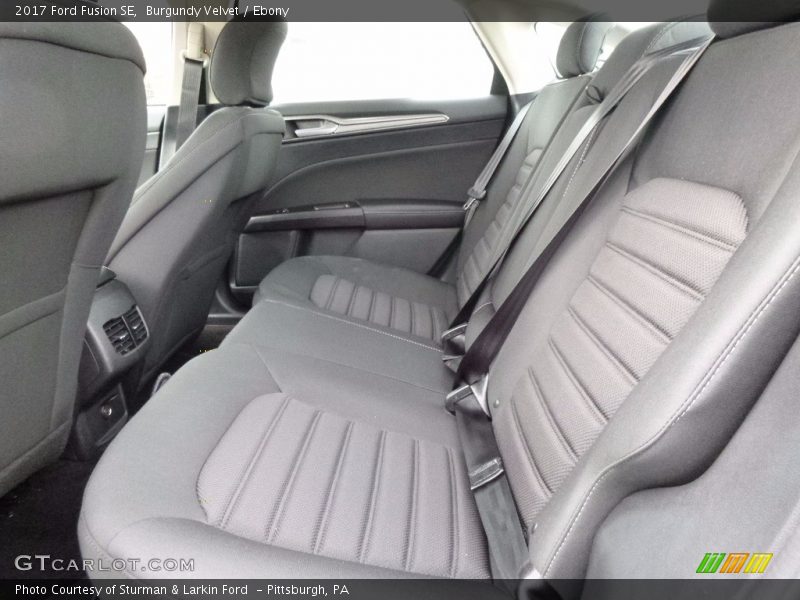 Burgundy Velvet / Ebony 2017 Ford Fusion SE