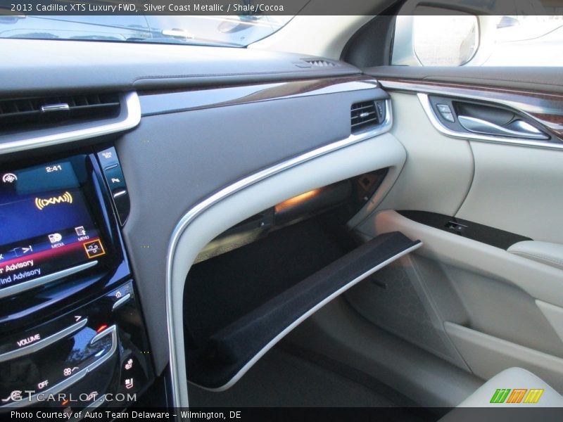 Silver Coast Metallic / Shale/Cocoa 2013 Cadillac XTS Luxury FWD