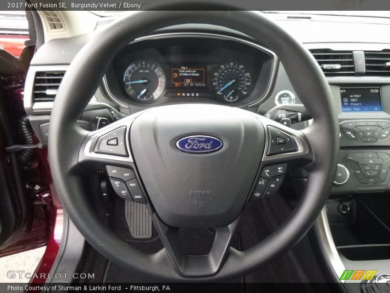 Burgundy Velvet / Ebony 2017 Ford Fusion SE