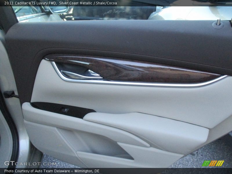 Silver Coast Metallic / Shale/Cocoa 2013 Cadillac XTS Luxury FWD