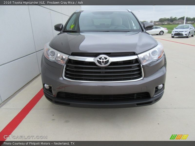 Predawn Gray Mica / Ash 2016 Toyota Highlander XLE