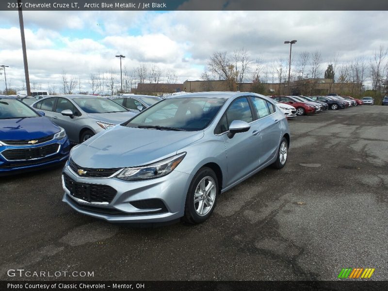 Arctic Blue Metallic / Jet Black 2017 Chevrolet Cruze LT