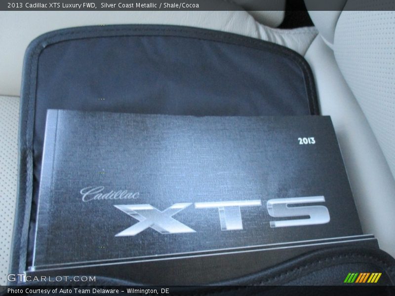 Silver Coast Metallic / Shale/Cocoa 2013 Cadillac XTS Luxury FWD