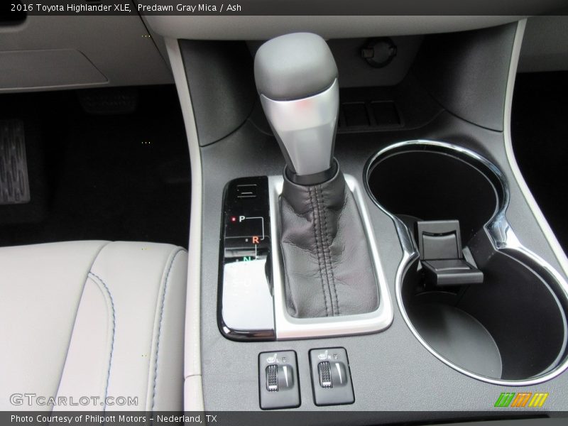 Predawn Gray Mica / Ash 2016 Toyota Highlander XLE