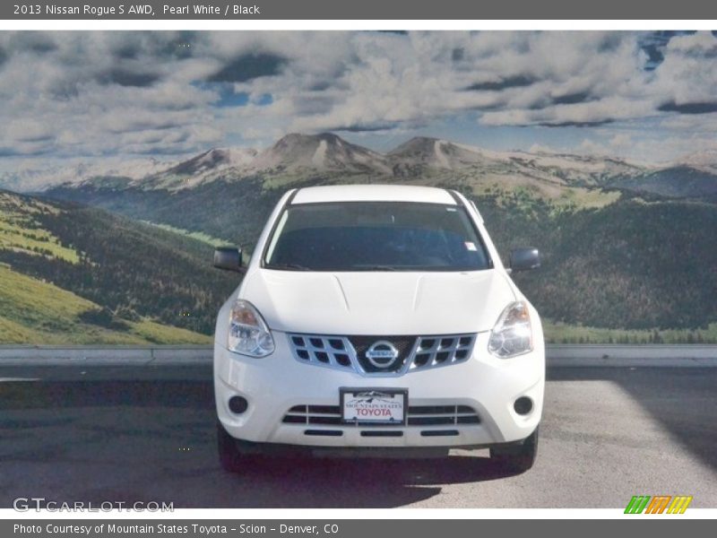 Pearl White / Black 2013 Nissan Rogue S AWD