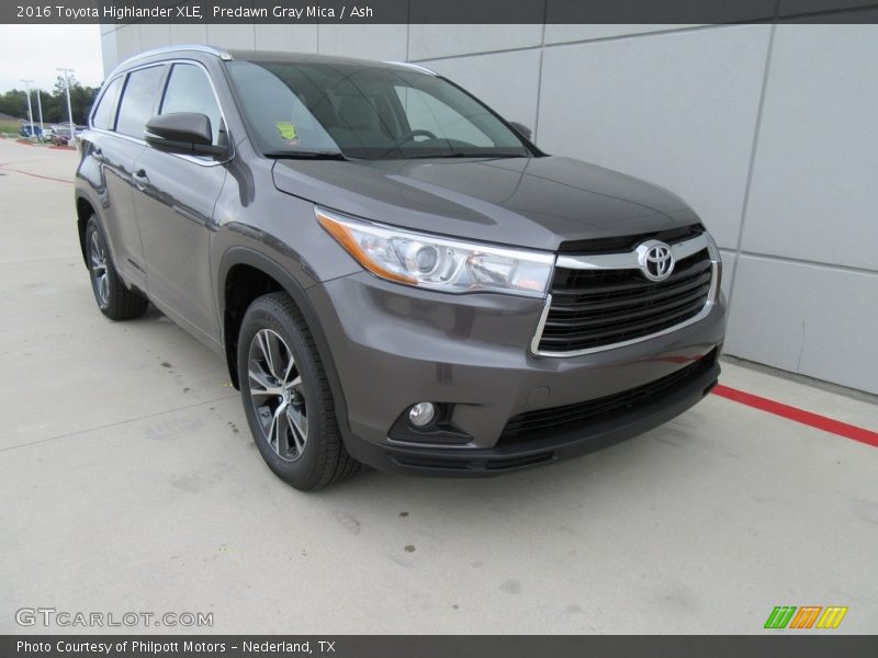 Predawn Gray Mica / Ash 2016 Toyota Highlander XLE