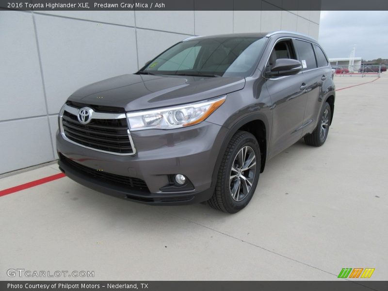 Predawn Gray Mica / Ash 2016 Toyota Highlander XLE