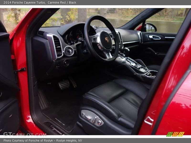 Front Seat of 2014 Cayenne Turbo