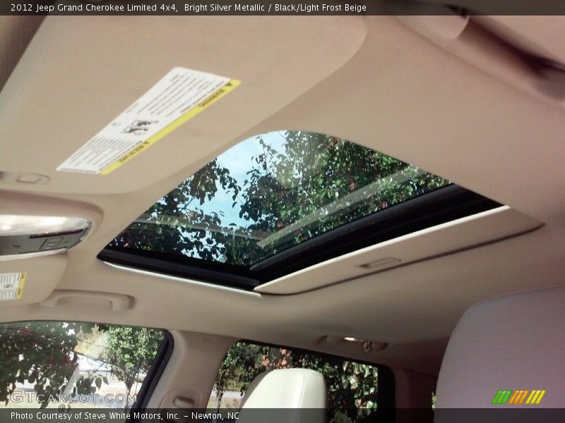 Bright Silver Metallic / Black/Light Frost Beige 2012 Jeep Grand Cherokee Limited 4x4
