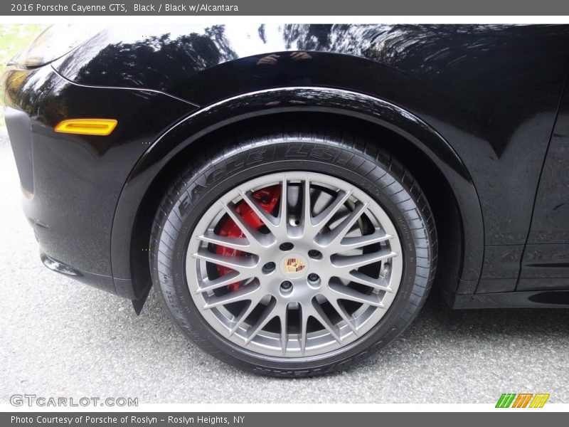 Black / Black w/Alcantara 2016 Porsche Cayenne GTS