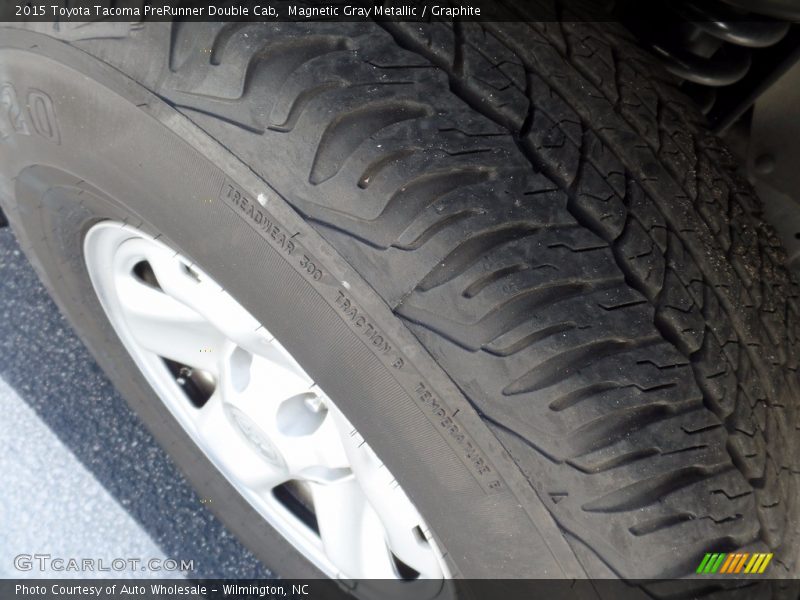 Magnetic Gray Metallic / Graphite 2015 Toyota Tacoma PreRunner Double Cab