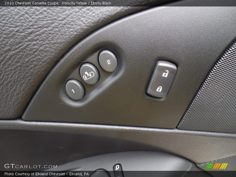 Controls of 2010 Corvette Coupe