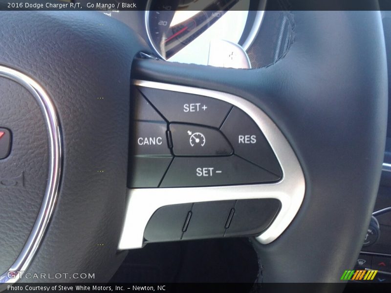 Go Mango / Black 2016 Dodge Charger R/T