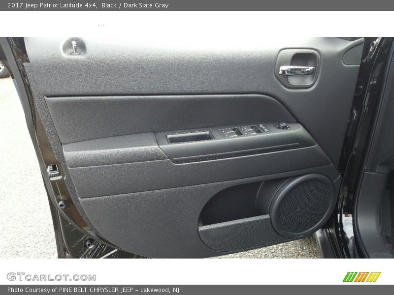 Black / Dark Slate Gray 2017 Jeep Patriot Latitude 4x4