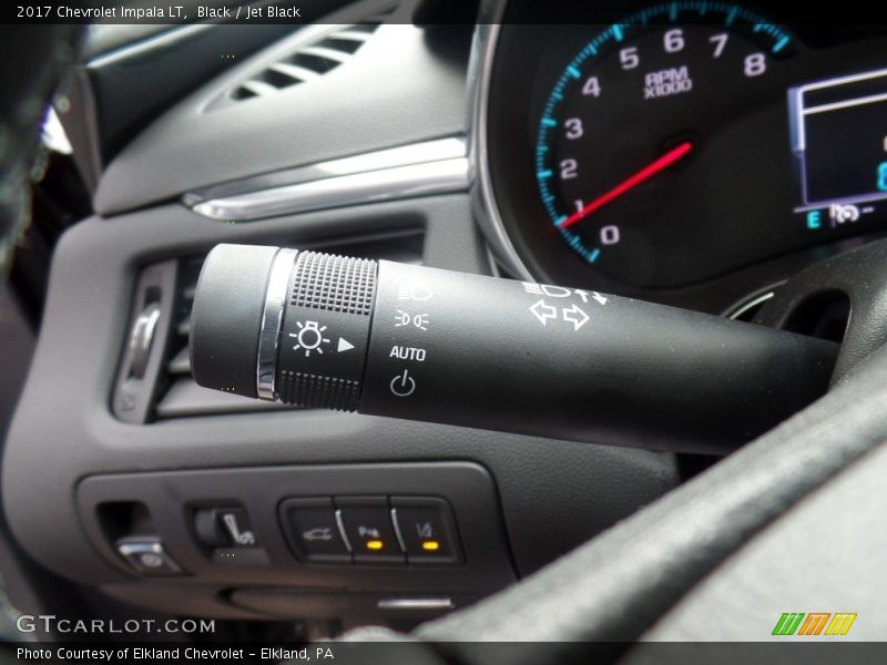 Controls of 2017 Impala LT