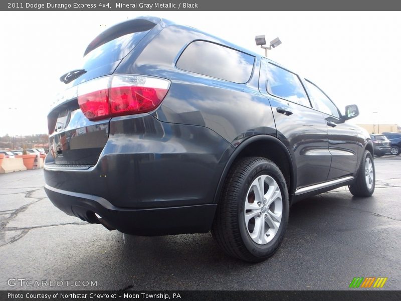 Mineral Gray Metallic / Black 2011 Dodge Durango Express 4x4