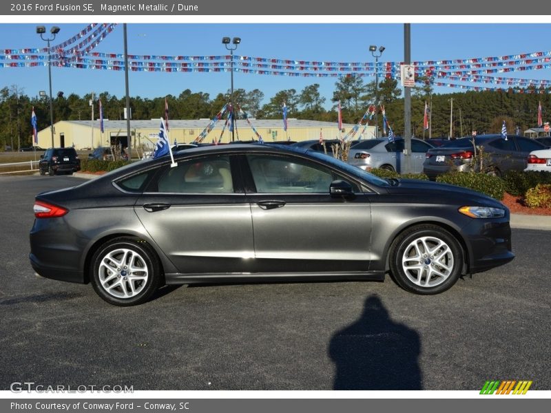 Magnetic Metallic / Dune 2016 Ford Fusion SE