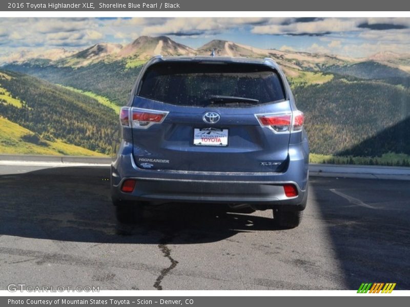Shoreline Blue Pearl / Black 2016 Toyota Highlander XLE