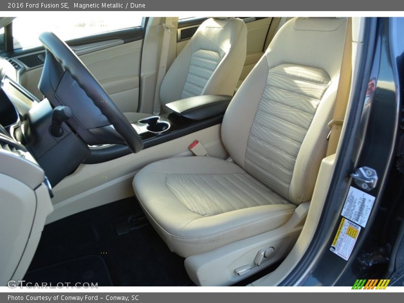 Magnetic Metallic / Dune 2016 Ford Fusion SE