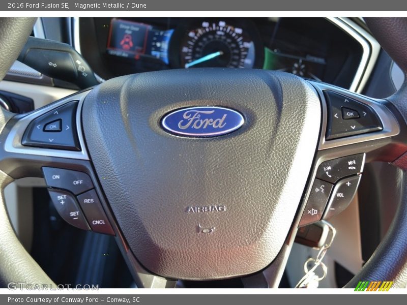 Magnetic Metallic / Dune 2016 Ford Fusion SE