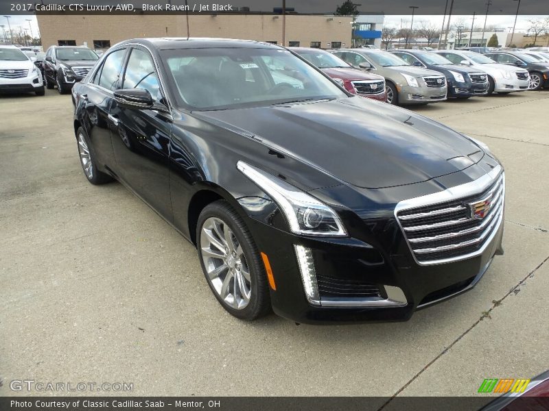 Front 3/4 View of 2017 CTS Luxury AWD