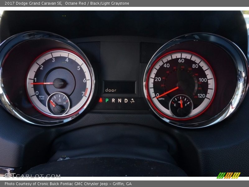 Octane Red / Black/Light Graystone 2017 Dodge Grand Caravan SE