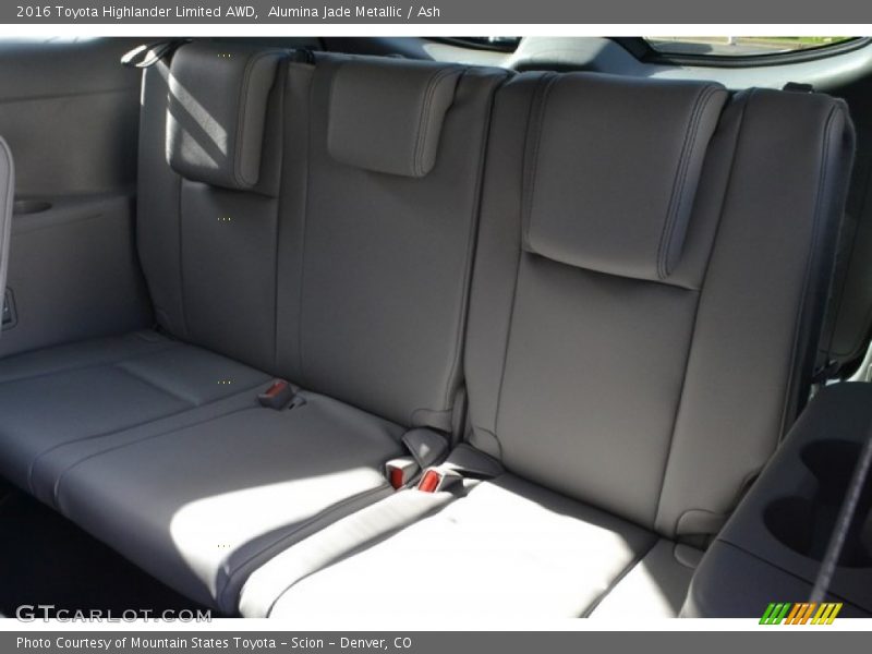 Alumina Jade Metallic / Ash 2016 Toyota Highlander Limited AWD